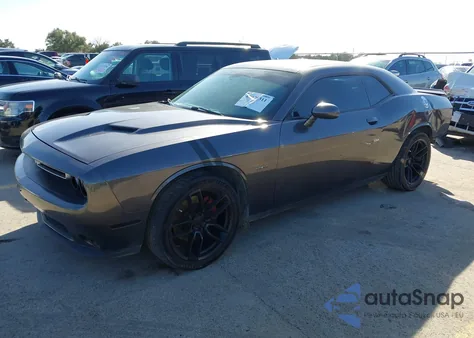 2016 Dodge Challenger R/T z USA, uszkodzony, nr VIN 2C3CDZBT4GH218143